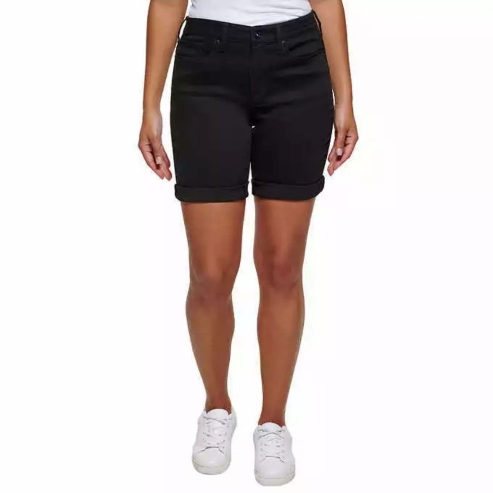 DKNY Women's Mid-rise Stretchy Bermuda Shorts with Rolled Cuff Black, Size 6